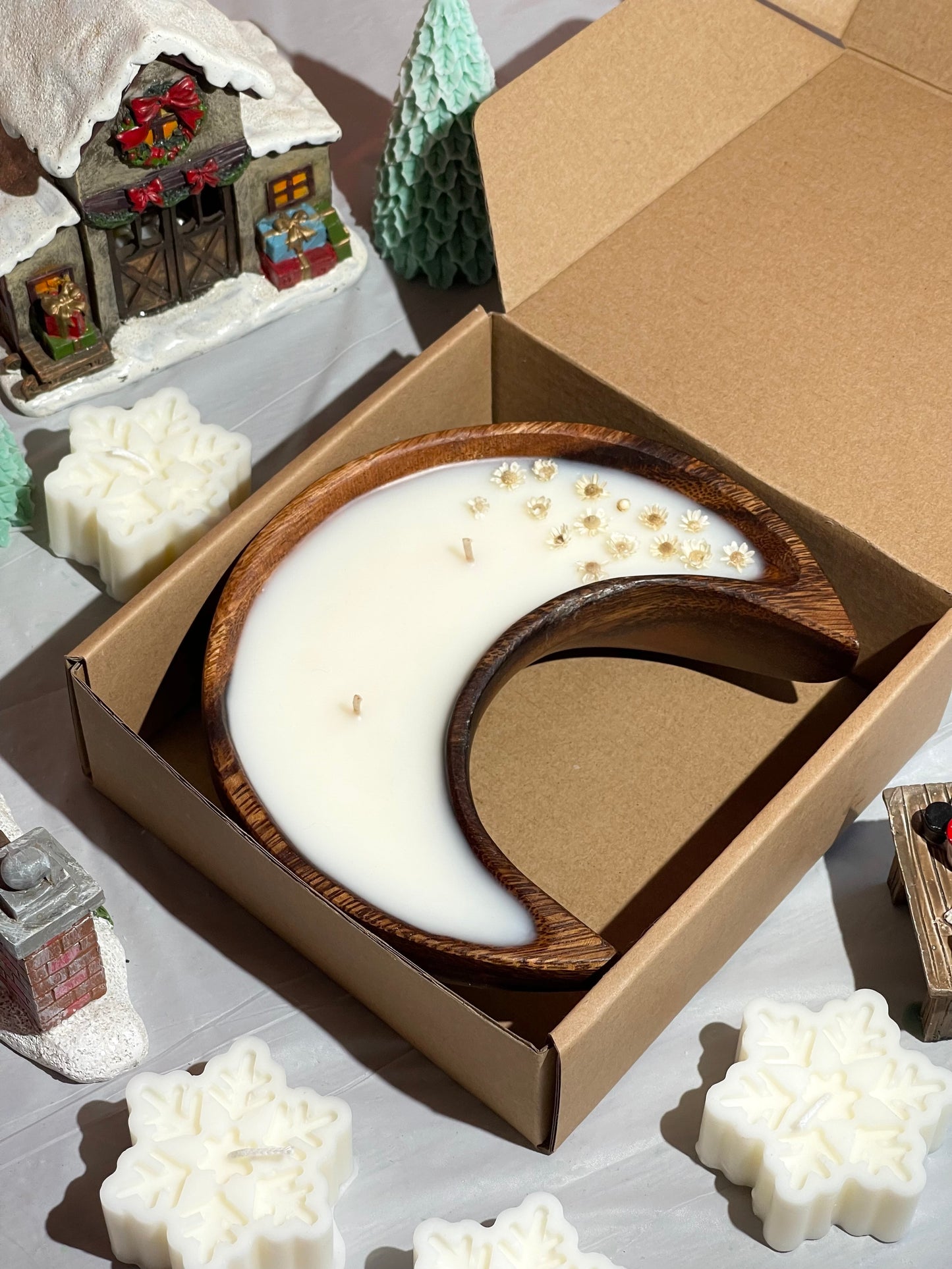 Wooden Moon Bowl Candle Natural Coconut wax 5 oz