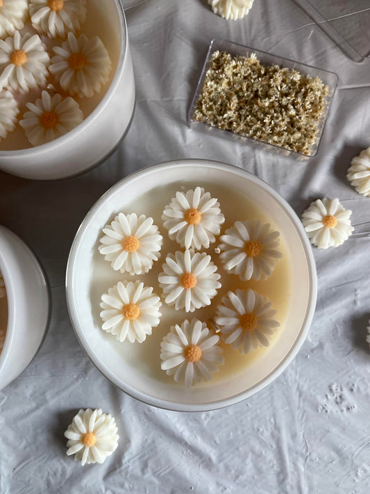 Natural Coconut Wax Candle with Soy Wax Flowers 14 oz